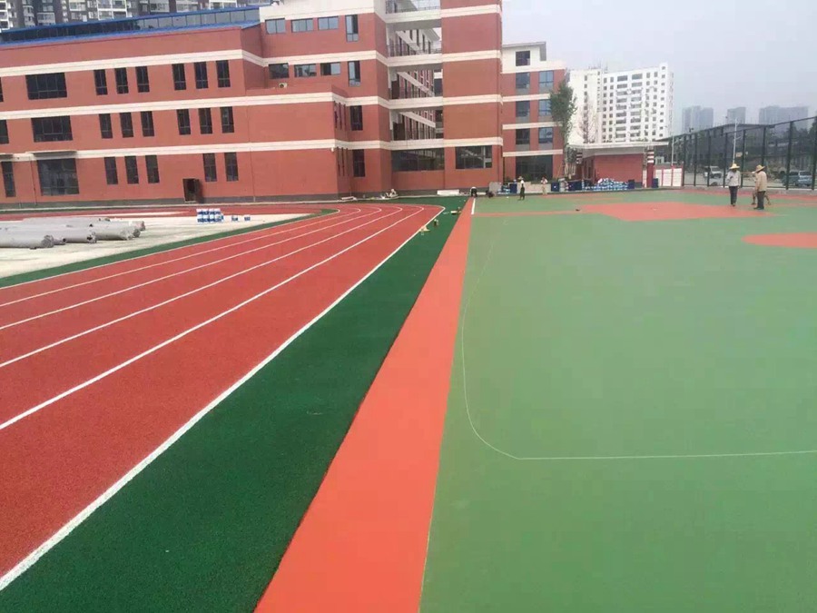 混合型跑道